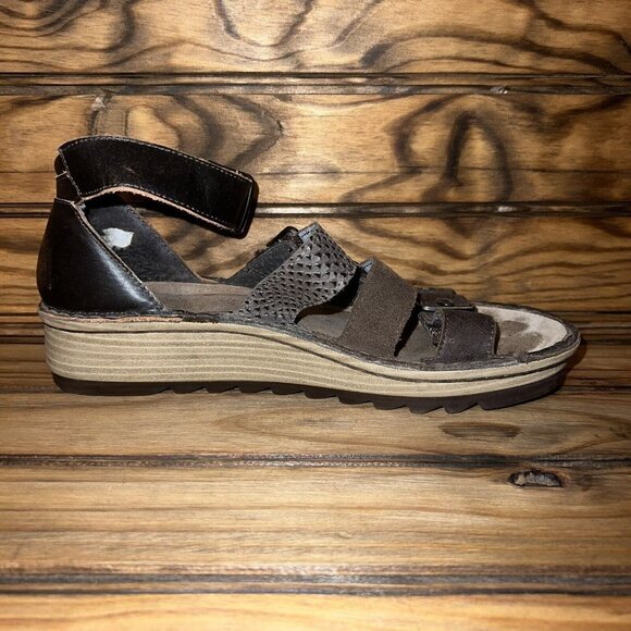 Naot Begonia Sandals Womens US 7 - 7.5 Brown Leather Ankle Strap Wedge Gladiator - Picture 7 of 9